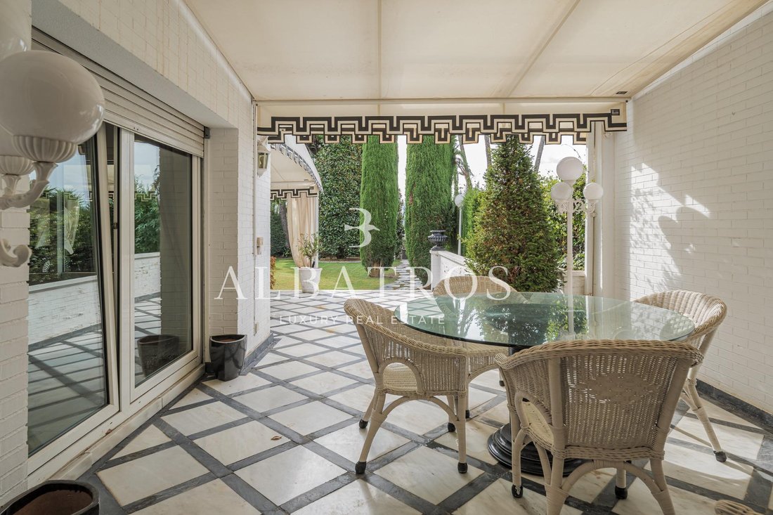 Townhouse in Les Corts, Barcelona, Spain 4 - 18299944