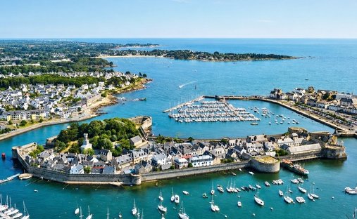 House in Beuzec Conq-Lochrist-Parc-Menez, Concarneau, France 1
