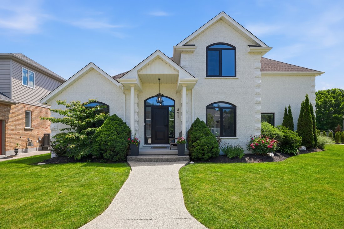 House in Kitchener, Ontario, Canada 1 - 18298590