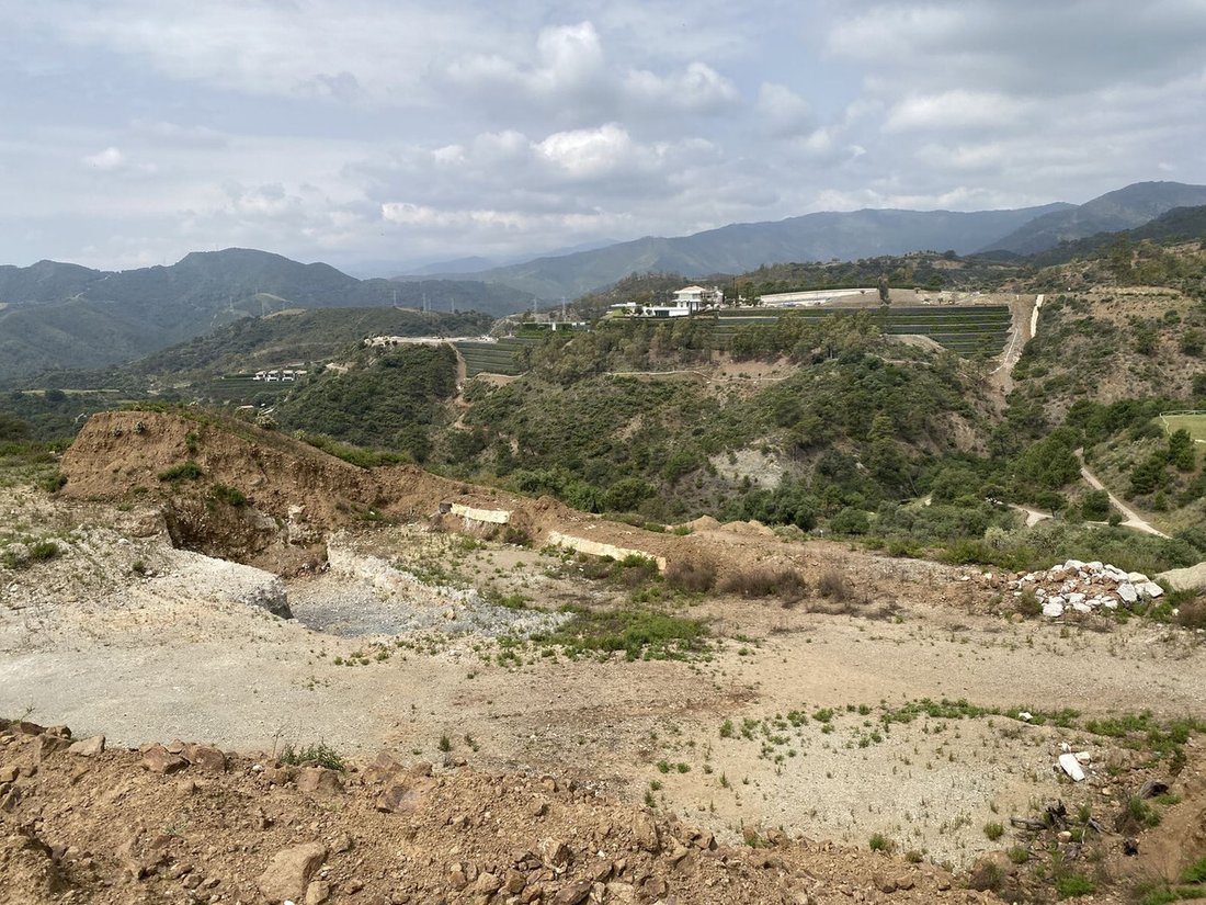 Land in La Zagaleta, Benahavis, Andalusia 2 - 18302251