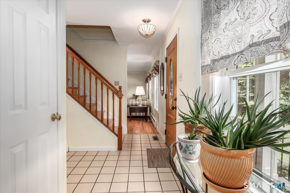 House in Bethel, Connecticut, United States 4 - 18301408