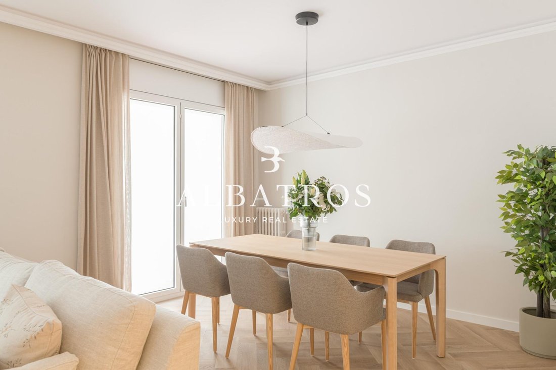 Apartment in Sarrià-Sant Gervasi, Barcelona, Spain 1 - 18302047