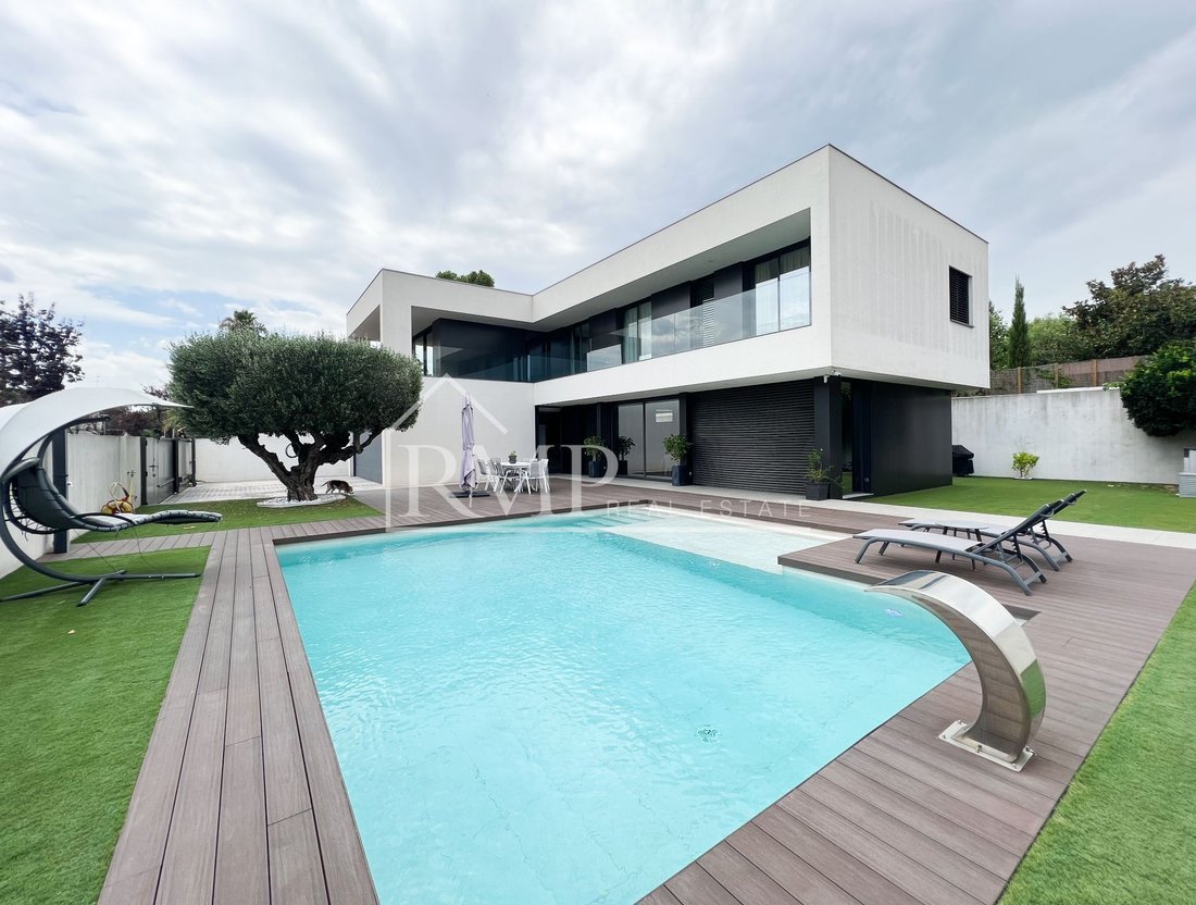 House in Premia de Mar, Catalonia, Spain 3 - 18302201