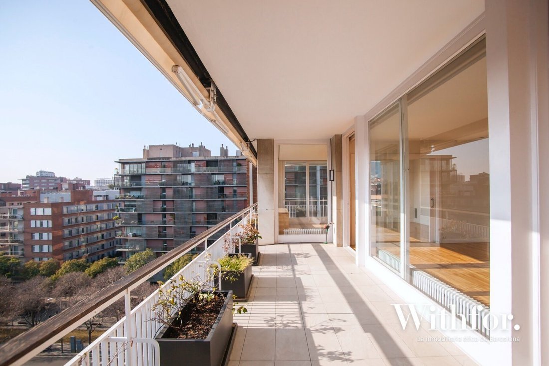 Penthouse in Sarrià-Sant Gervasi, Barcelona, Spain 1 - 18300383
