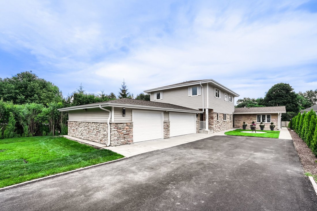 House in Glenview, Illinois, United States 5 - 18264677