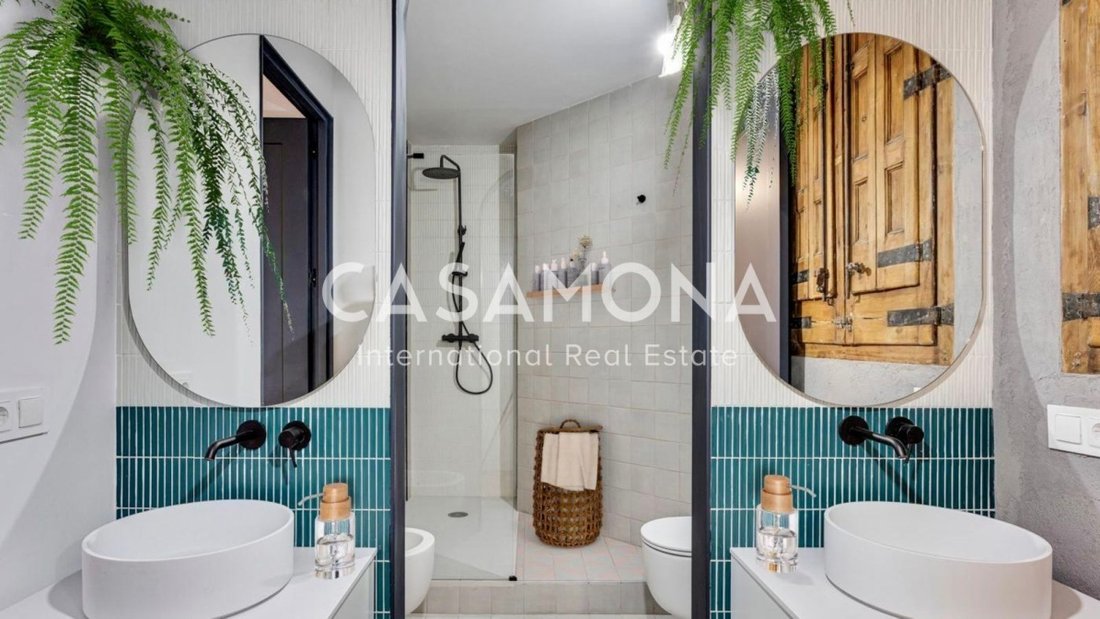 Apartment in Eixample, Barcelona, Spain 3 - 18300549