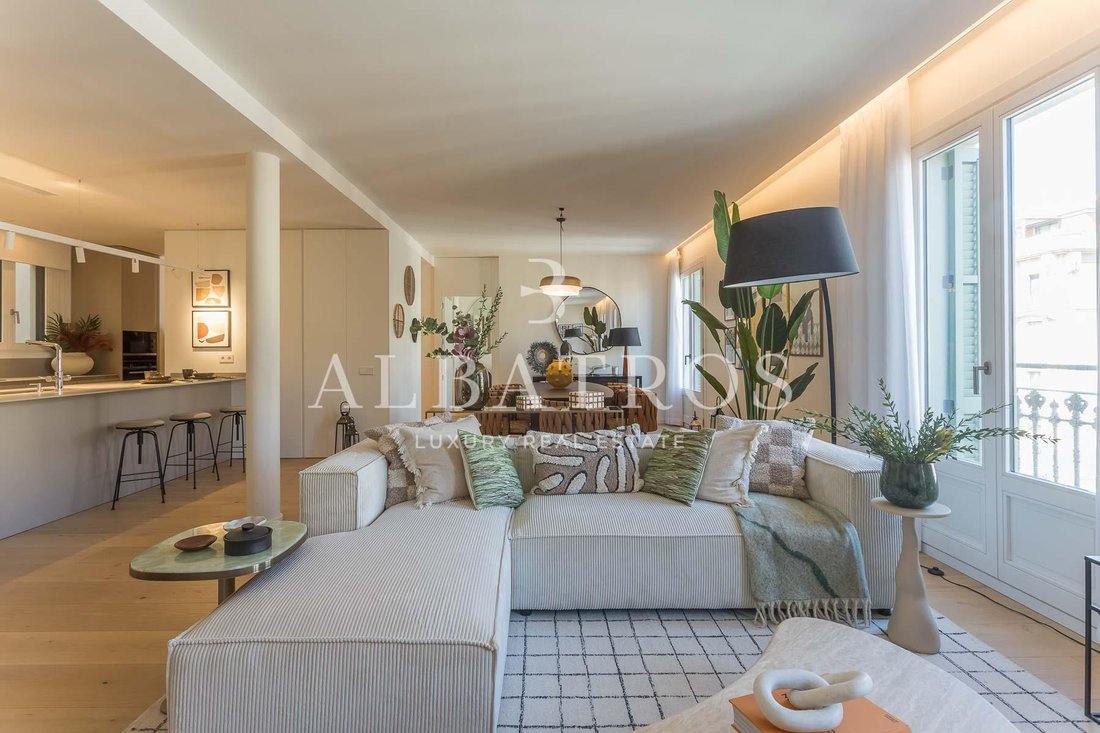 Apartment in Eixample, Barcelona, Spain 4 - 18302462