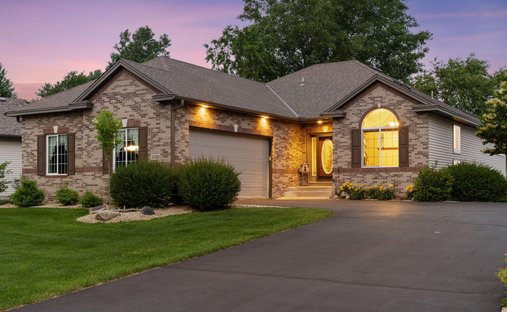 House in Blaine, Minnesota, United States 1