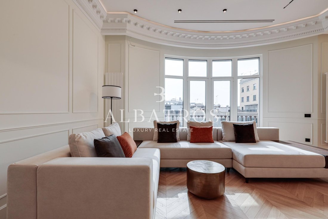 Apartment in Eixample, Barcelona, Spain 2 - 18302431