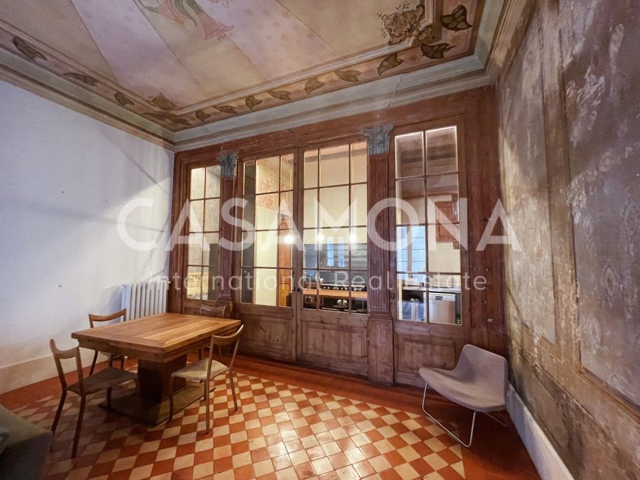 Apartment in Ciutat Vella, Barcelona, Spain 4 - 18300734