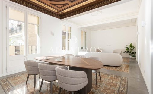 Apartamento en Eixample, Barcelona, España 1