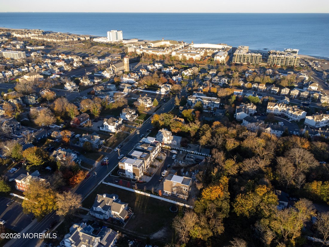 Condo in Long Branch, New Jersey, United States 2 - 18301330