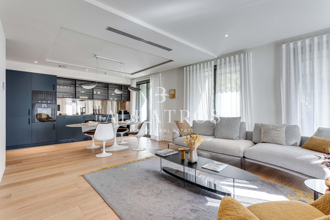 Apartment in Eixample, Barcelona, Spain 4 - 18301611