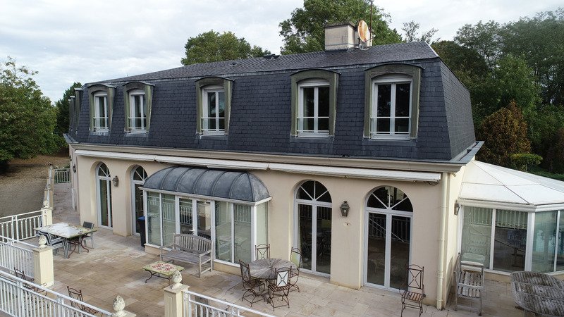 House in Meaux, Ile-de-France, France 1 - 18300406