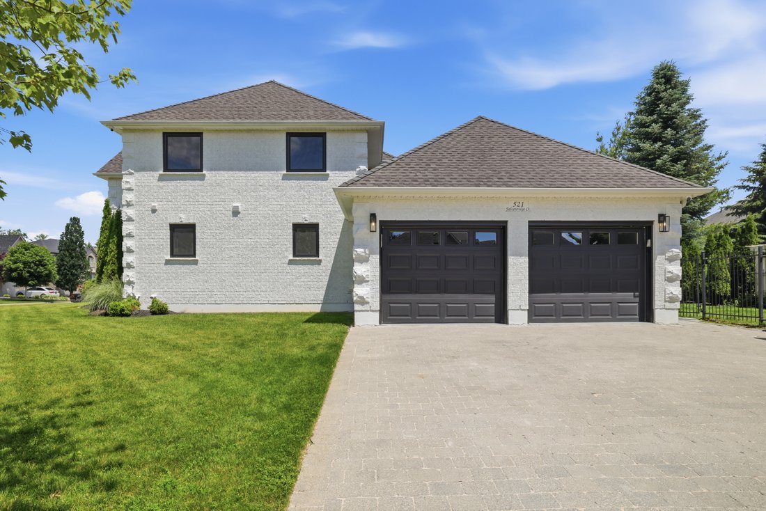 House in Kitchener, Ontario, Canada 2 - 18298590