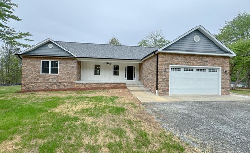 House in Spotsylvania Courthouse, Virginia, United States 1