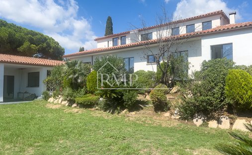 House in Sant Vicenc de Montalt, Catalonia, Spain 1