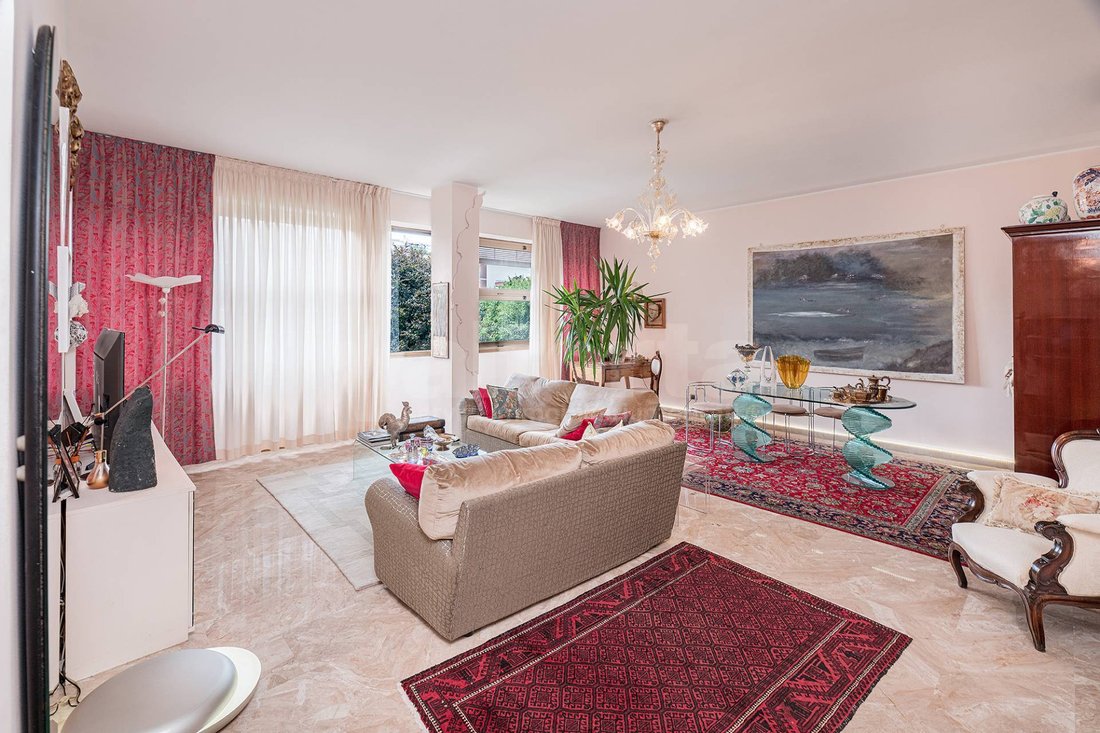 Apartment in San Biagio-San Gottardo, Monza, Lombardy 3 - 18303283
