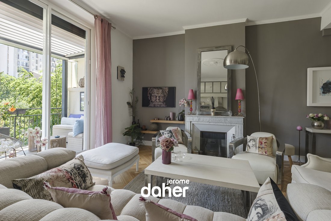 Apartment in Baille, 5e Arrondissement, Marseille 4 - 18300650