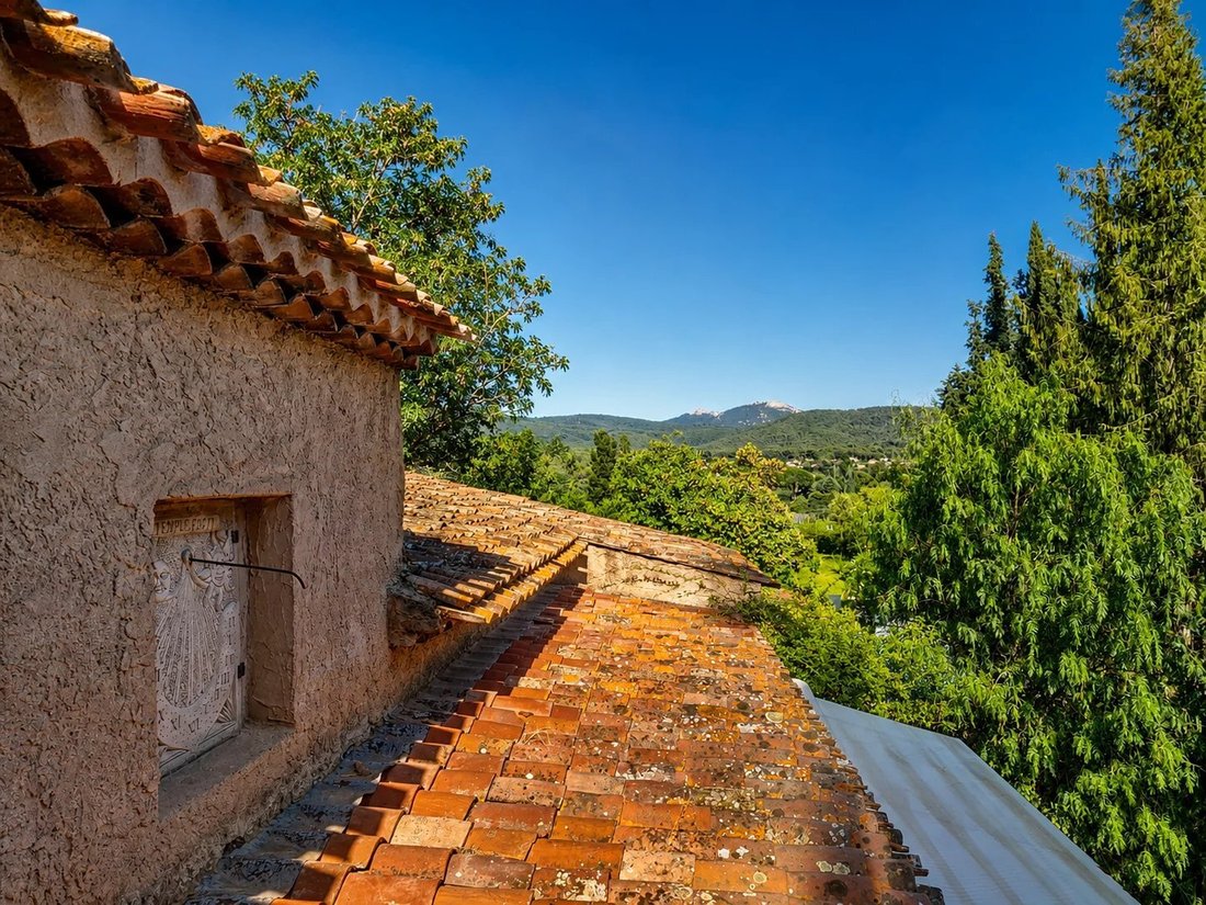 House in Les Freres-Les Cancades-Les Ginestes, Le Beausset, France 5 - 18298082