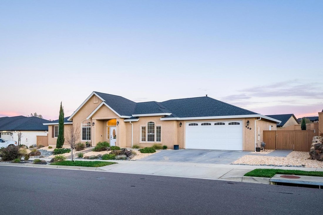 House in Redding, California, United States 3 - 18298975
