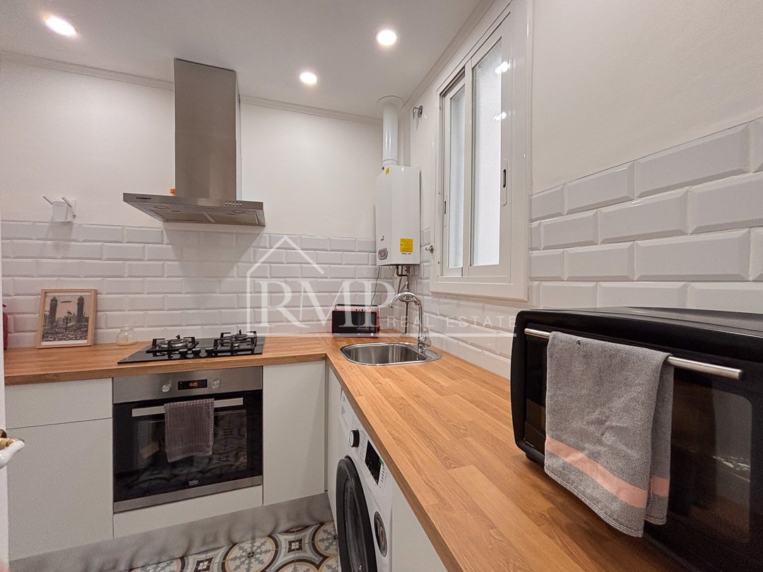 Apartment in Ciutat Vella, Barcelona, Spain 3 - 18302361