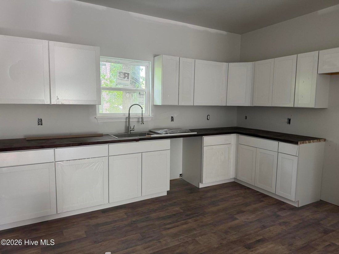House in Pumpkin Center, North Carolina, United States 3 - 18300120