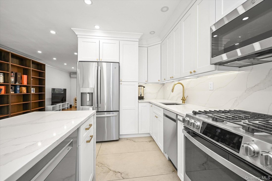 House in New York, New York, United States 5 - 18301705