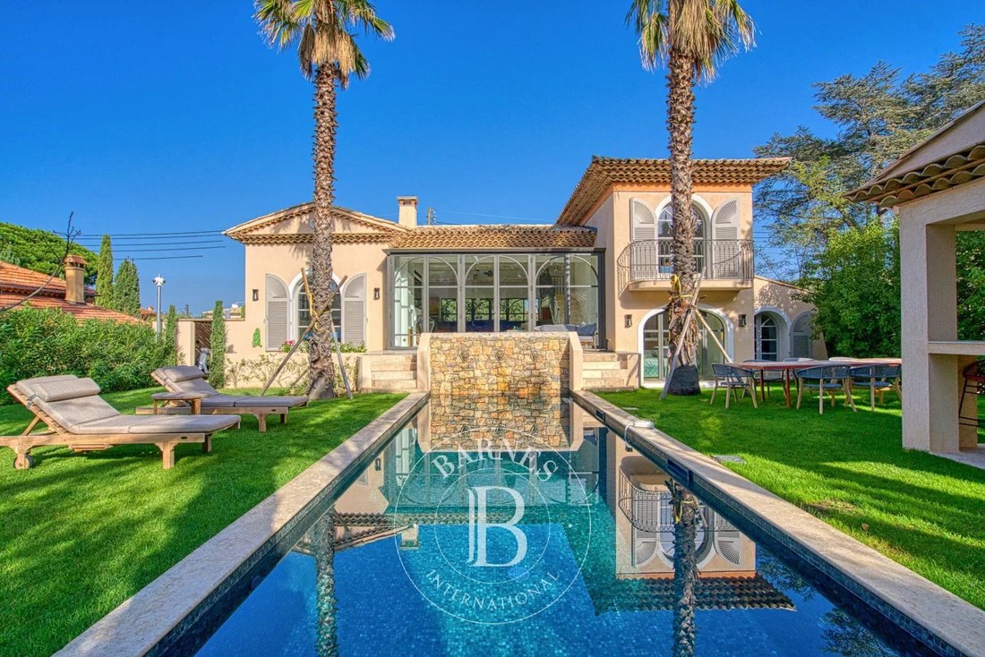 Villa in Zone Est Diffuse, Saint-Tropez, France 2 - 11504232