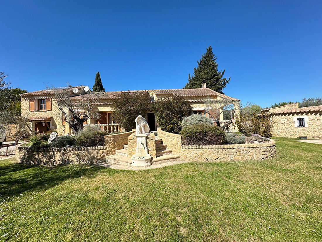 Villa in Lauris, Provence-Alpes-Côte d'Azur, France 5 - 18302940