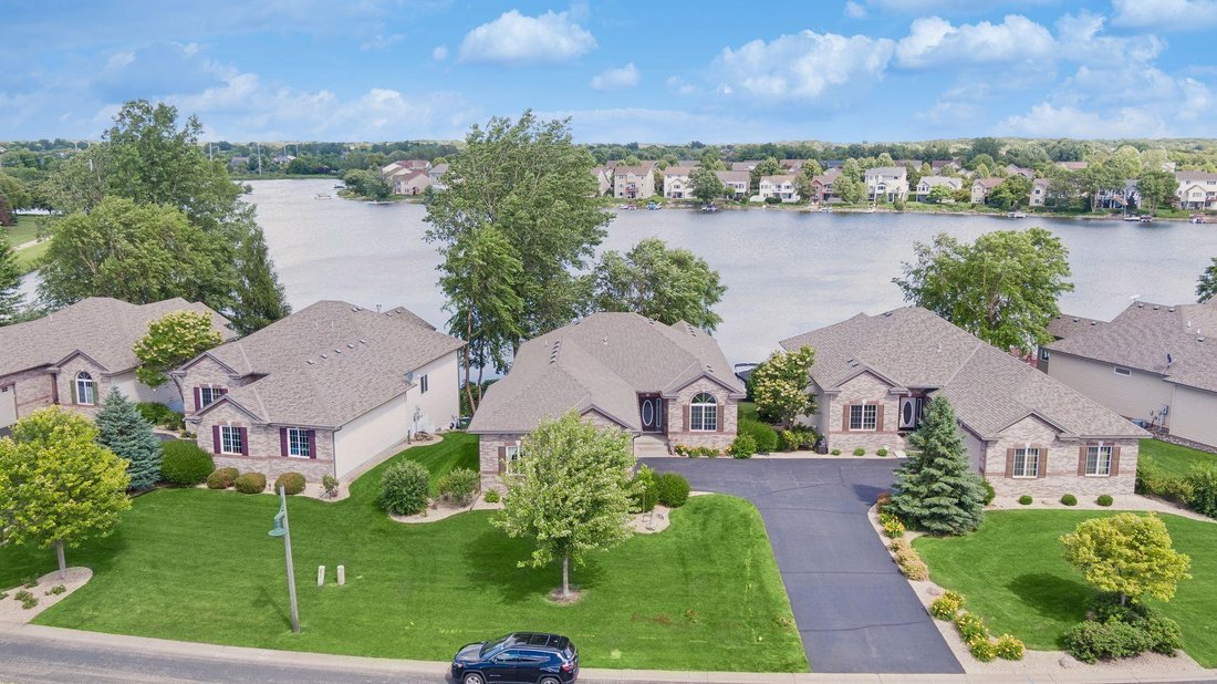 House in Blaine, Minnesota, United States 4 - 18300294