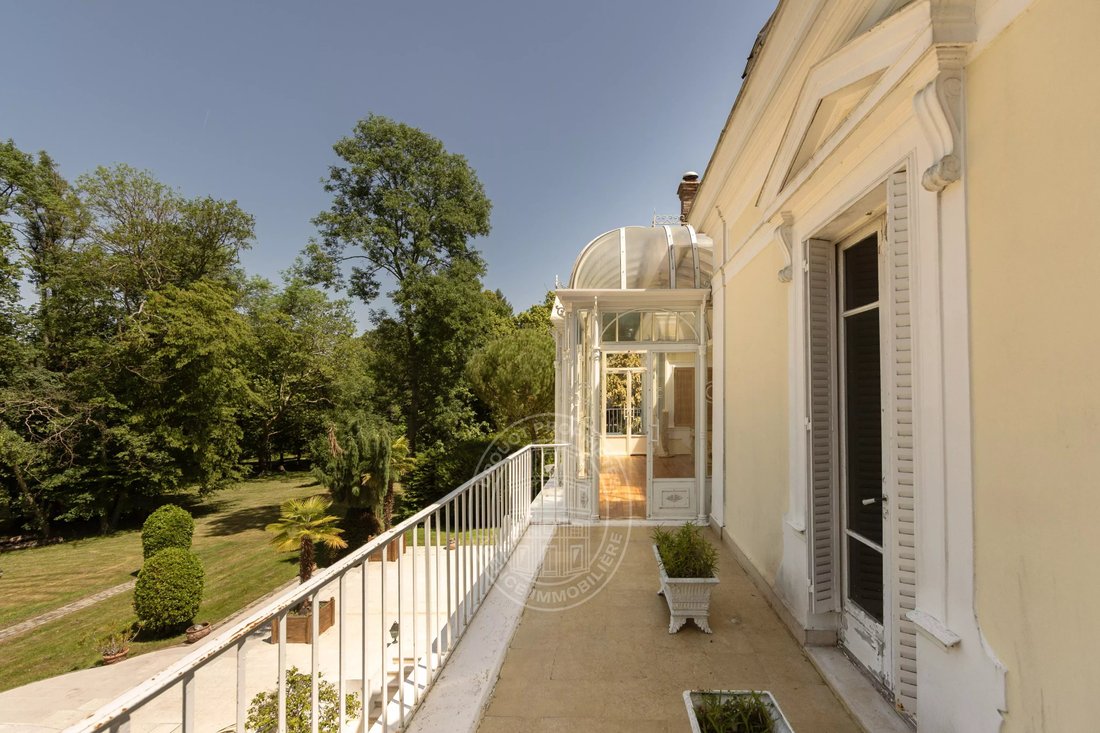 Estate in Rubelles, Ile-de-France, France 3 - 18213435