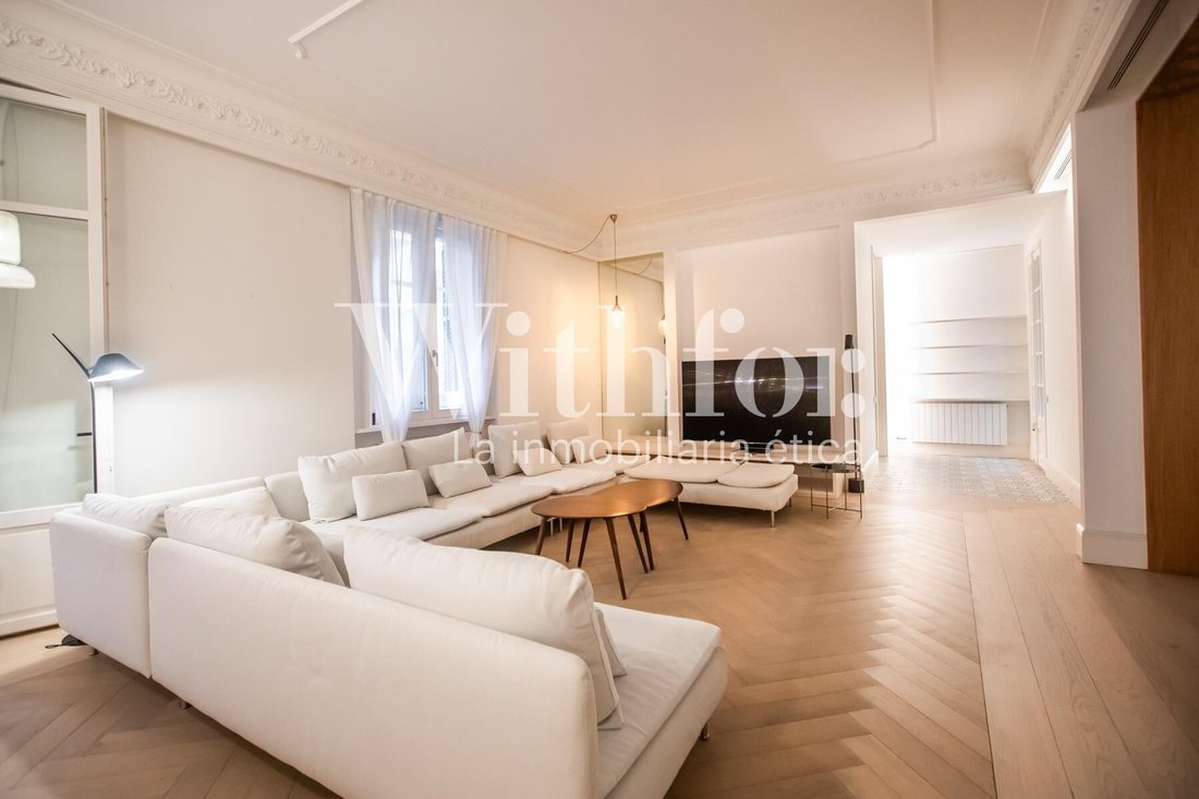 Apartment in Ciutat Vella, Barcelona, Spain 3 - 18300739