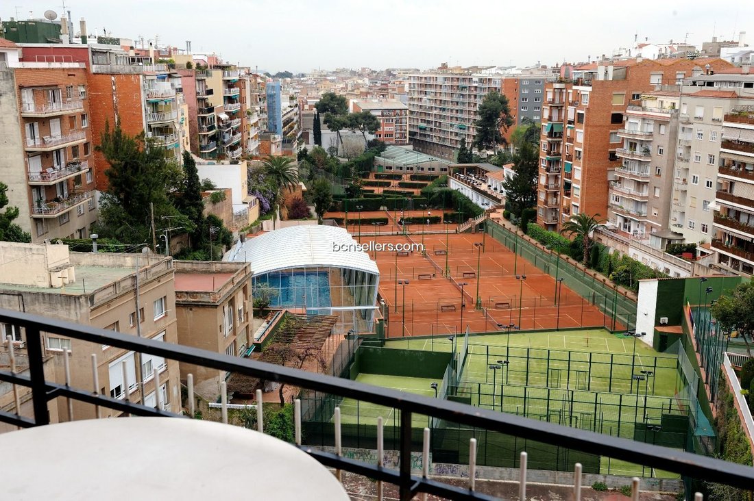 Apartment in Sarrià-Sant Gervasi, Barcelona, Spain 3 - 18300695