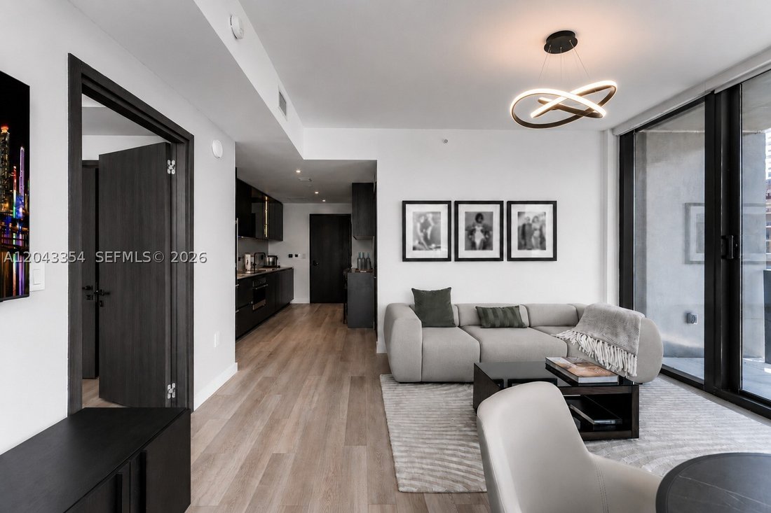 Condo in Miami, Florida, United States 3 - 18301558