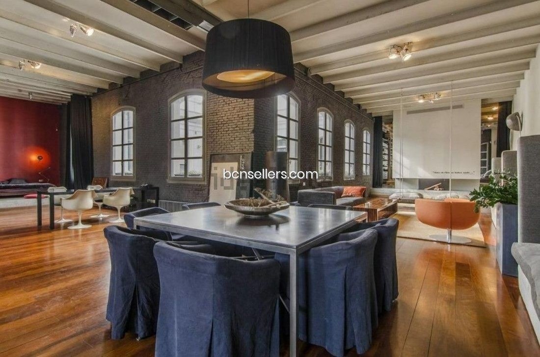 Apartment in Ciutat Vella, Barcelona, Spain 5 - 18300599