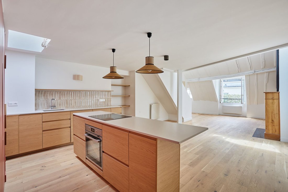 Apartment in Invalides, Paris 7e Arrondissement, Paris 2 - 18300587