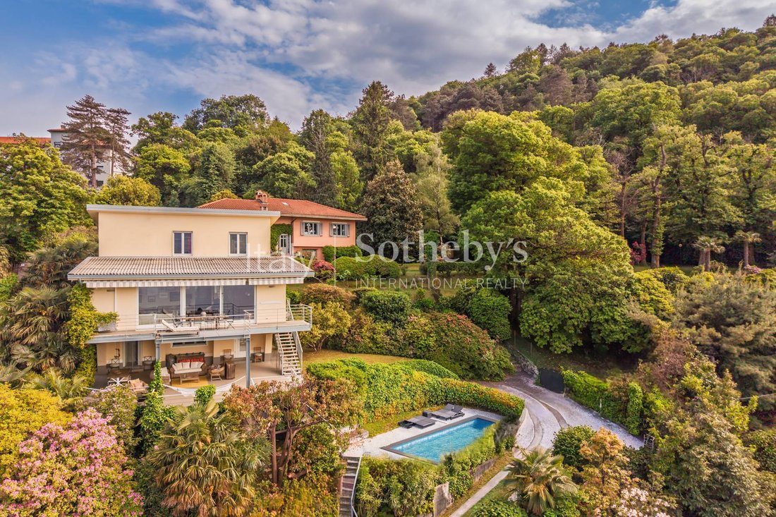 House in Laveno-Mombello, Lombardy, Italy 2 - 17974124