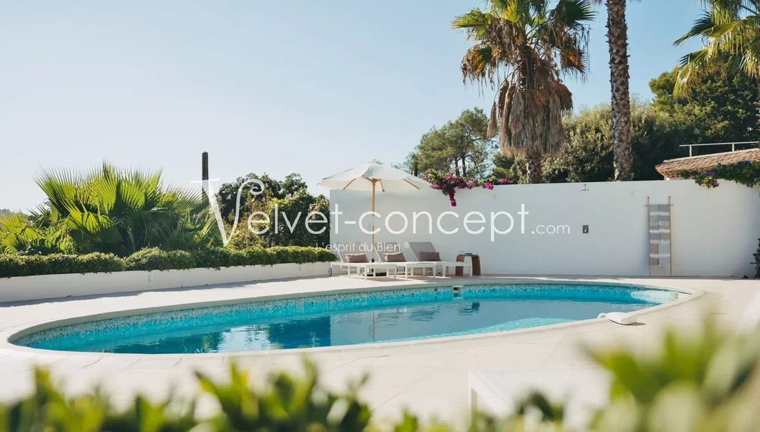 Villa in Bois Fleuri-Chevre d'Or-Saint Philippe, Biot, France 1 - 18017064