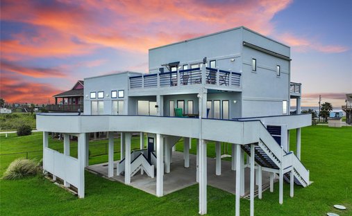 House in Bolivar Peninsula, Texas, United States 1