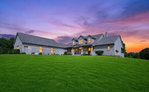House in SPRINGFLD Township, Michigan, United States 1