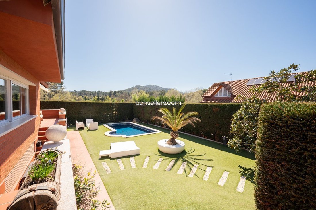 House in Sant Cugat del Valles, Catalonia, Spain 5 - 18300152