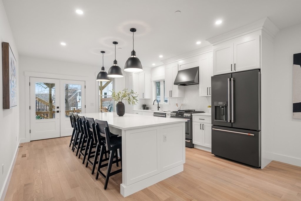 Condo in Boston, Massachusetts, United States 1 - 18298700
