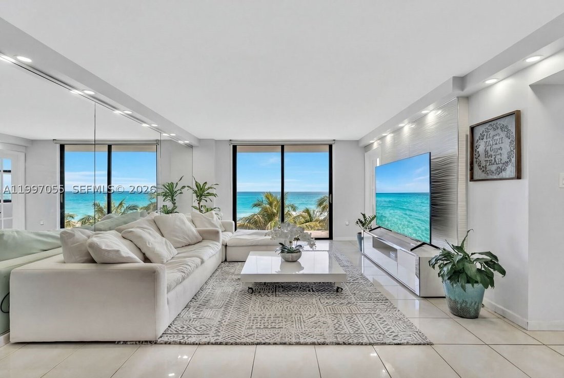 Condo in Miami Beach, Florida, United States 1 - 17618402