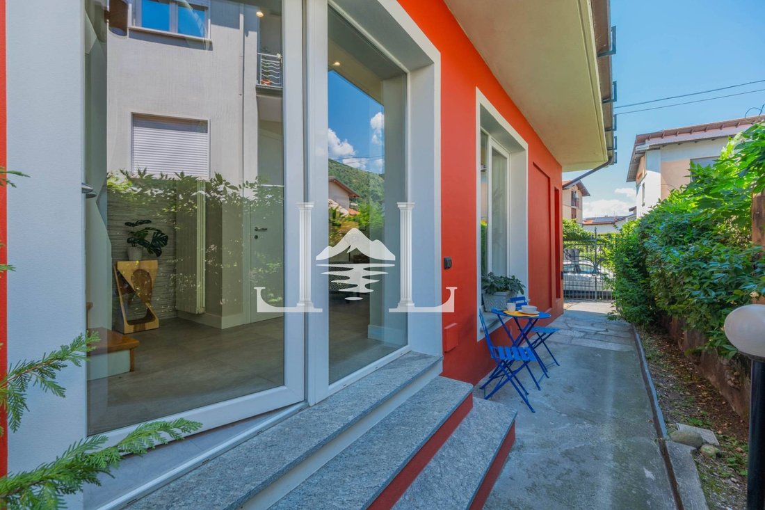 Villa in Verbania, Piedmont, Italy 4 - 18303281