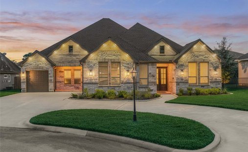 House in Montgomery, Texas, United States 1