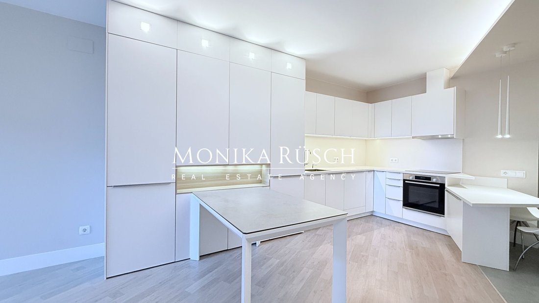 Apartment in Eixample, Barcelona, Spain 3 - 18300833