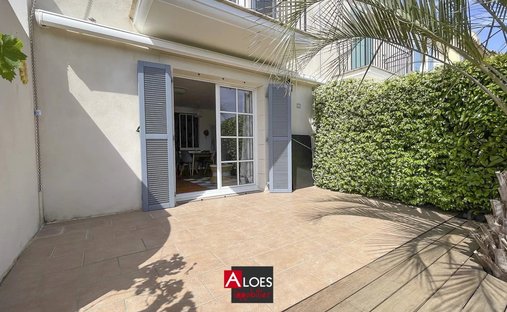 House in Peripherie, Aigues-Mortes, France 1