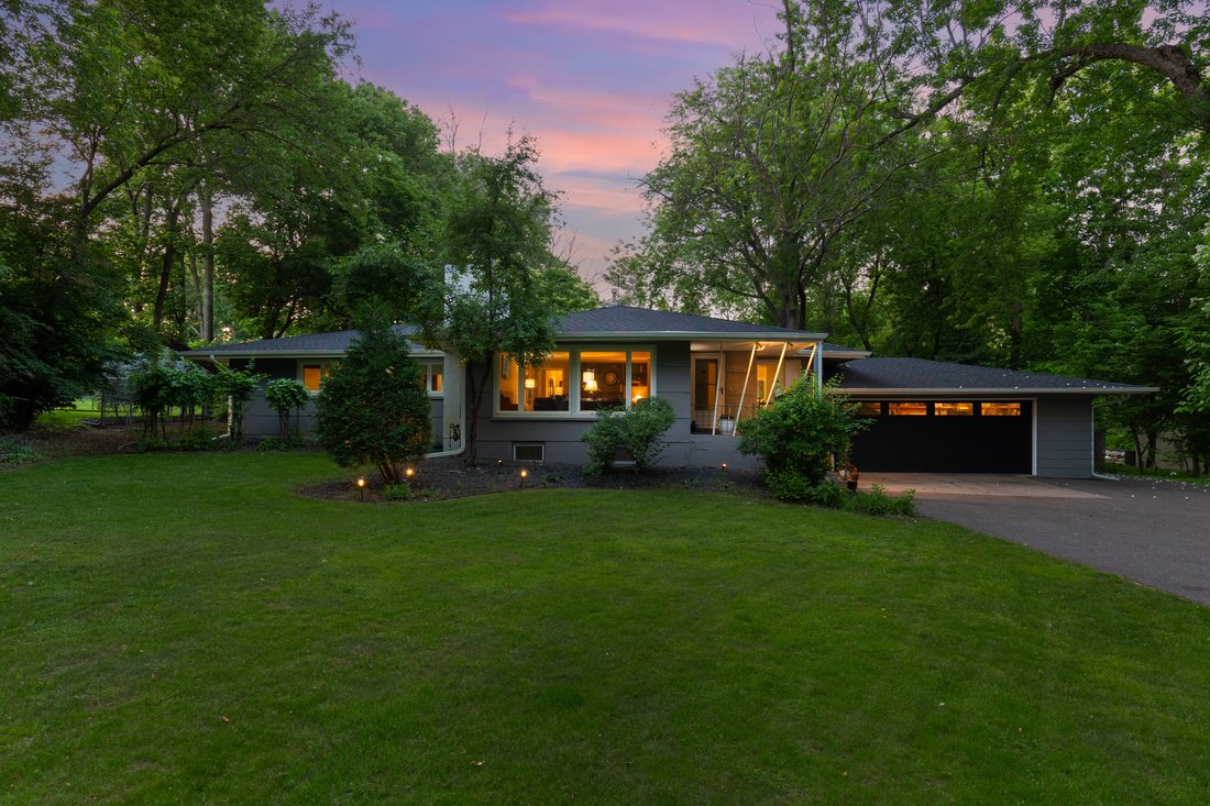 House in Wayzata, Minnesota, United States 1 - 18157719