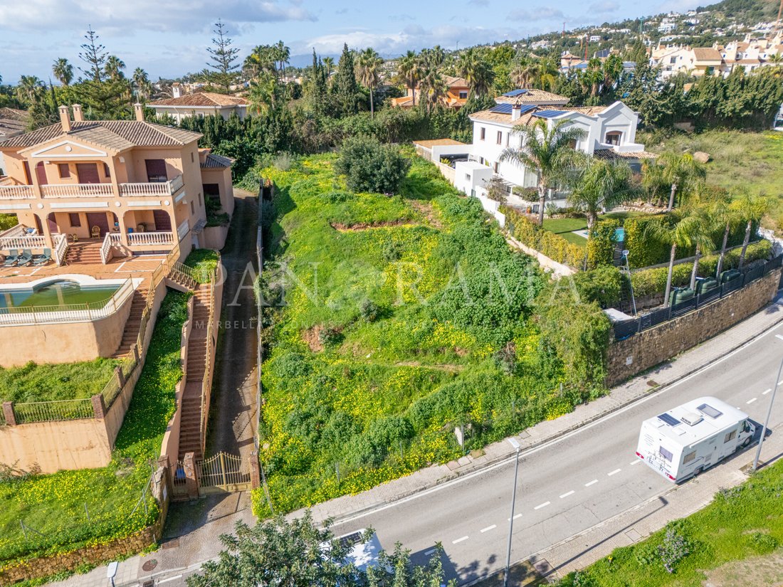 Land in Marbella, Andalusia, Spain 2 - 17061873